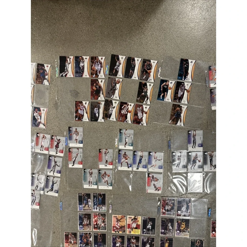 Lot of 200+‎ 2001-2002 NBA Upper Deck & Fleer Mixed Vintage Y2K